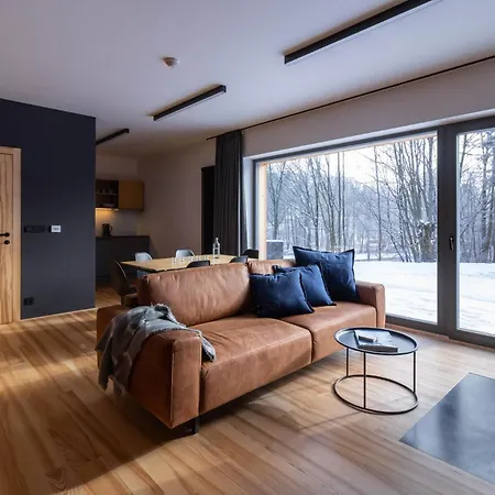 Chalet 4 *