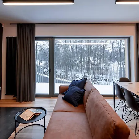 Chalet 4 *
